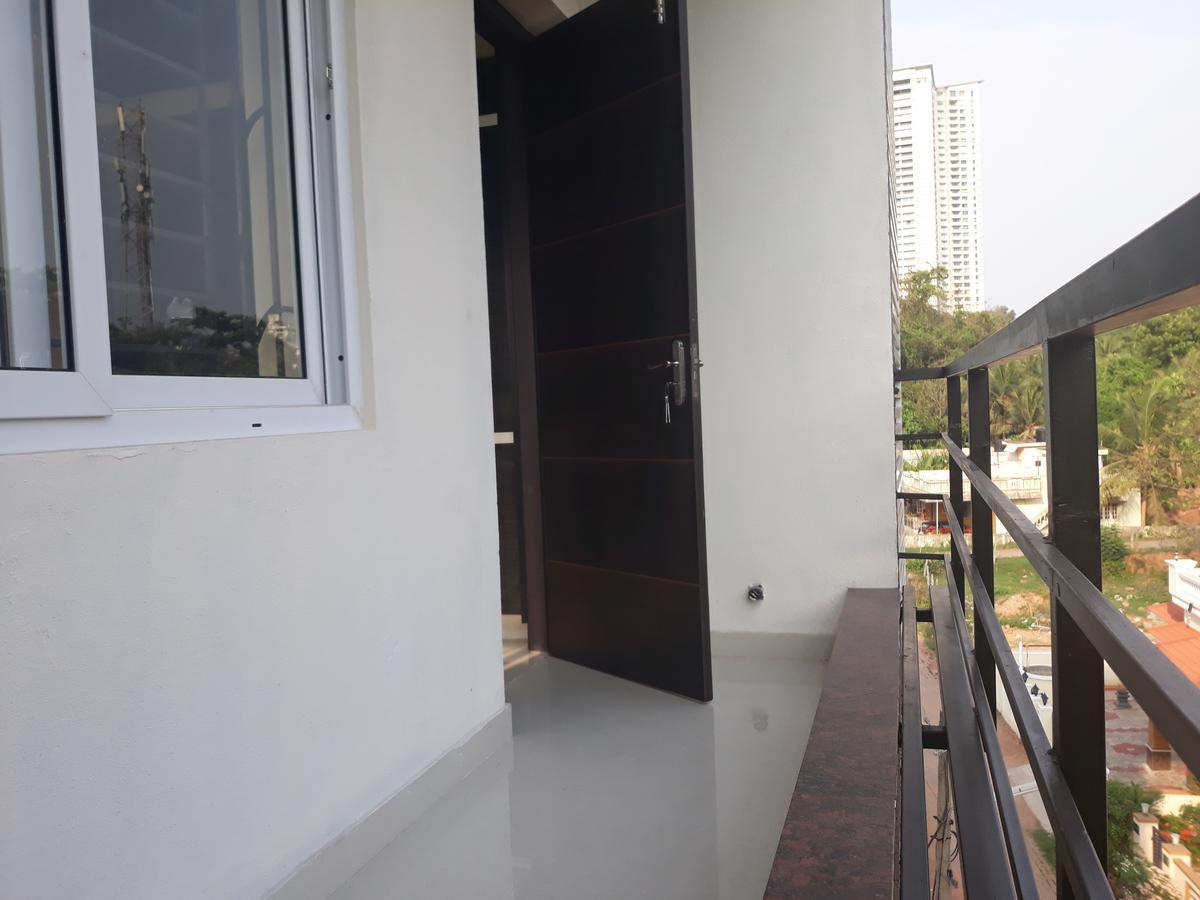 Appartamento Aikya Mangalore Esterno foto